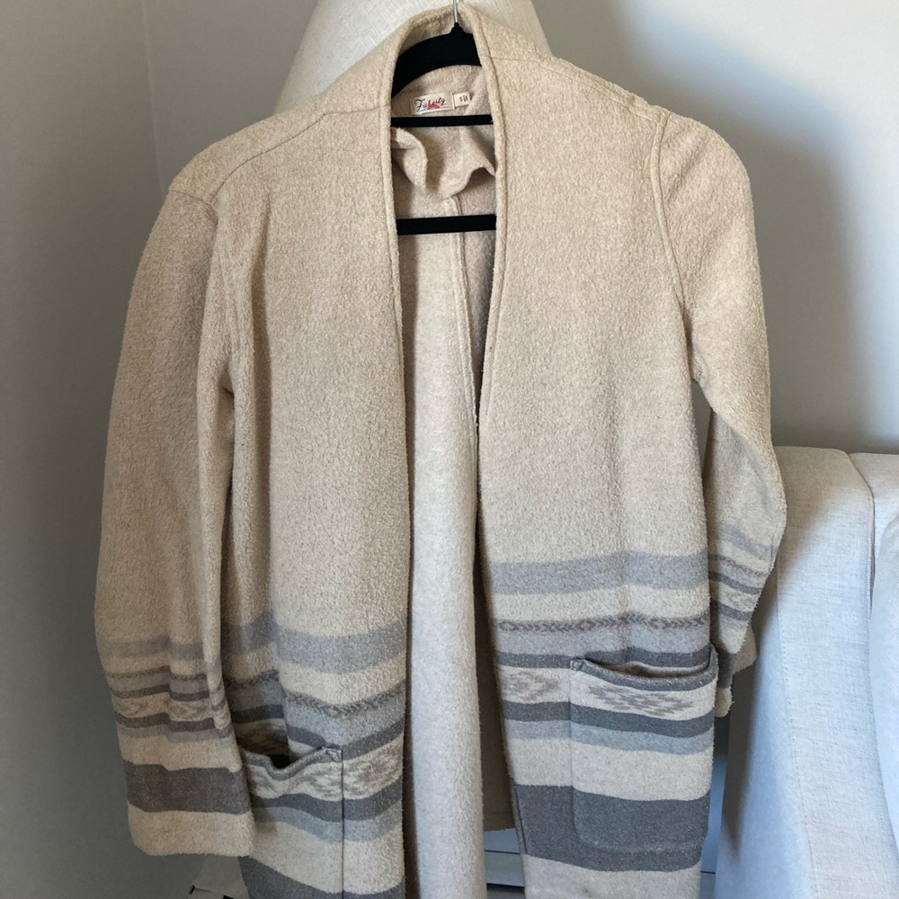 Faherty cardigan